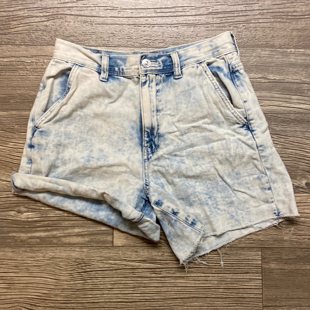 American Eagle Shorts Boyfriend Style or Rolled Up